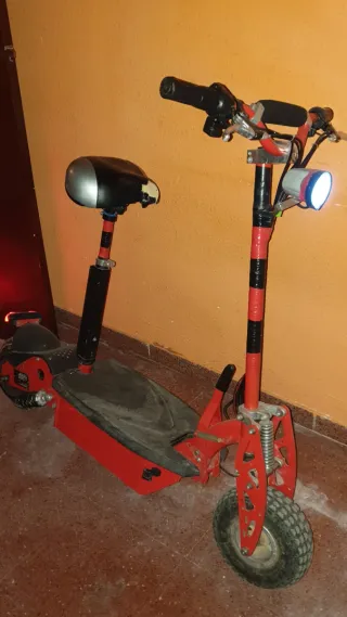 Patinete Eléctrico Rojo