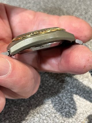 Reloj Citizen Automático Negro Dorado