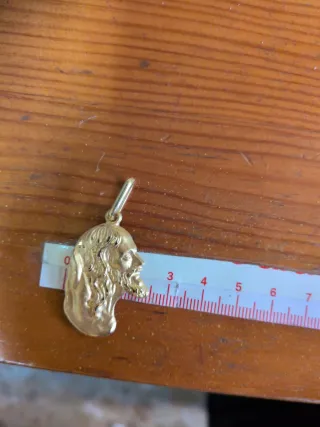 Colgante Cristo Cachorro Oro 18k
