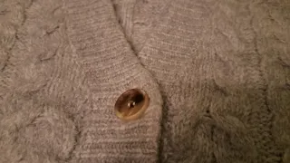 Cárdigan de punto trenzado gris