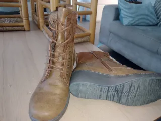 Stivali marroni taglia 38