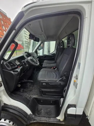 Camion frigorífico iveco daily E6 70C18