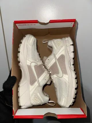 Nike Vomero 5 Beige/Bianco