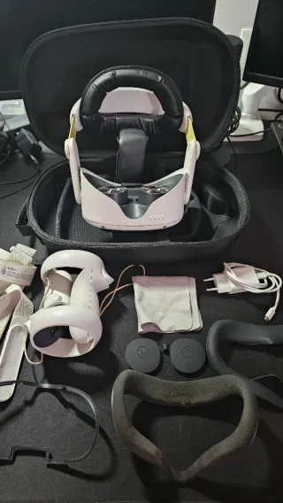 Oculus Quest 2 64GB + Correa Kiwi + Cable Link