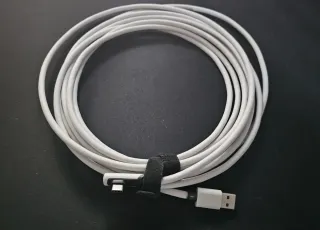 Oculus Quest 2 64GB + Correa Kiwi + Cable Link