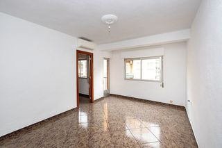 Piso en venta en Barrio de Zaidín en Granada