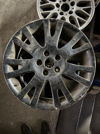 Llanta Renault Laguna 7Jx17