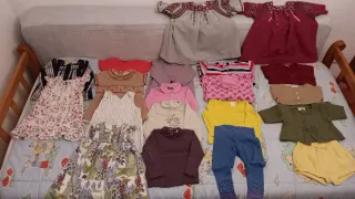 Lote de niña de 18 a 24 meses, 20 prendas.