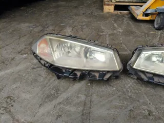 Faros Renault Megane II