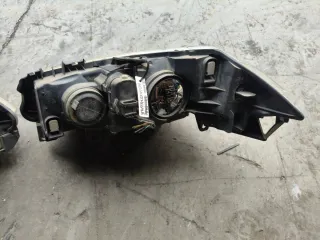 Faros Renault Megane II