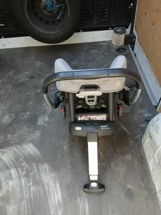 Silla de coche para bebé gris