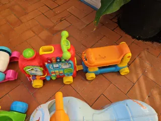 Lote correpasillos y balancín infantil