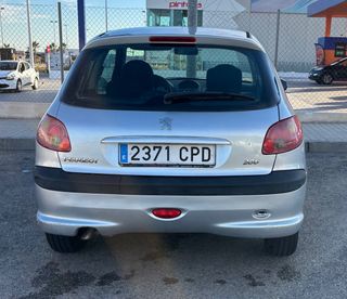 Peugeot 206 2003