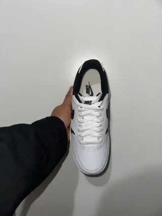 Nike Gamma Force Bianche e Nere