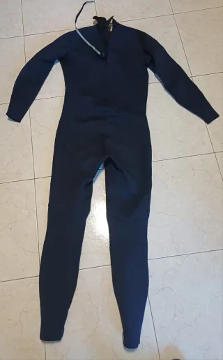 Traje de neopreno negro Decathlon talla L