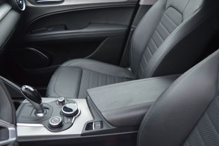 ALFA ROMEO Stelvio 2.2 Executive Q4 210 Aut.