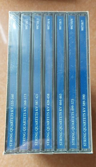 Mozart - String Quartets - 7 CD Box