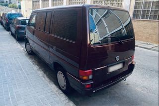 Volkswagen Transporter1994, con avería en el motor