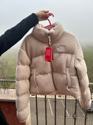 Cazadora The North Face Beige Borreguito