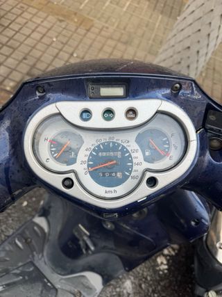 Honda SH 125 (2009) - 49.000 km
