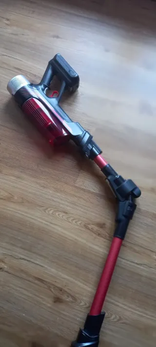 ROWENTA Aspirapolvere Ricaricabile