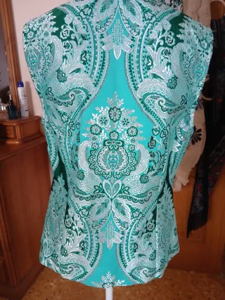 Chaleco fallero verde y turquesa sin estrenar