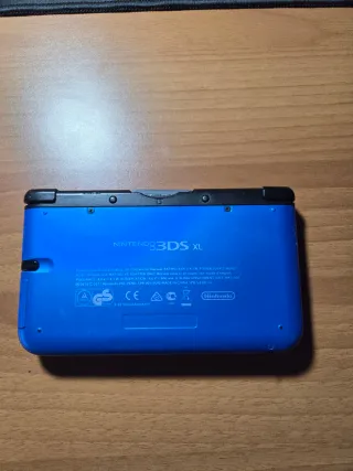 Nintendo 3DS XL