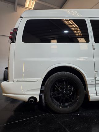 CHEVROLET EXPLORER VAN 8 2007