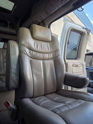 CHEVROLET EXPLORER VAN 8 2007