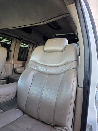 CHEVROLET EXPLORER VAN 8 2007