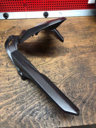 Guardabarros Carbono Ducati