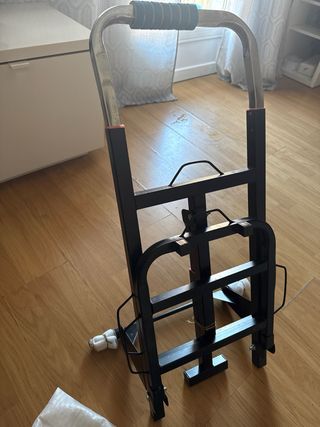 Carro para subir escaleras solo hoy 30 €150 kg