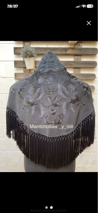 Mantoncillo Flamenco Bordado Negro