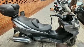 Suzuki Burgman 400cc 2012