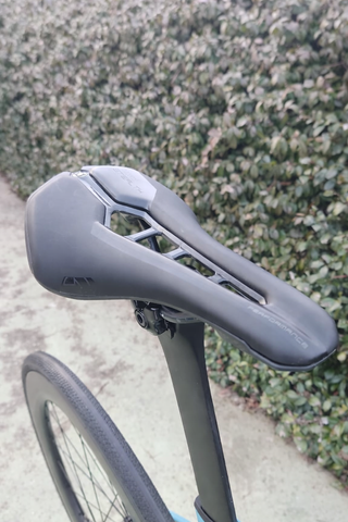 Bicicleta carbono Dura-Ace Di2 <7kg