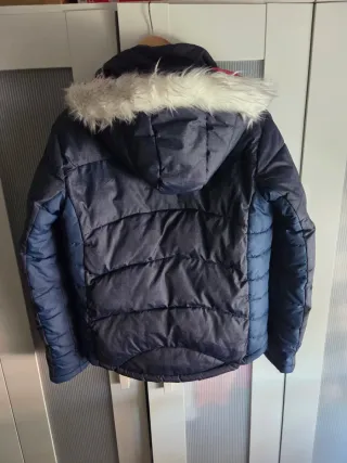 Cazadora nieve Wedze azul y rosa