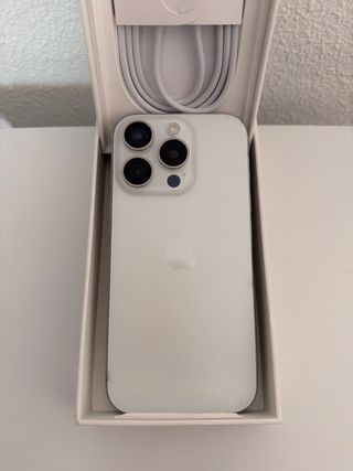 iPhone 16 Pro Plata 100% Batería