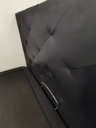 Canapé y cabecero polipiel negro