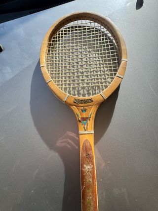 Antigua Raqueta de Tenis Regent