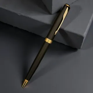 Bolígrafo Parker Sonnet Negro y Dorado