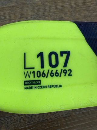 Esquís Wedze Boost 500 con fijaciones