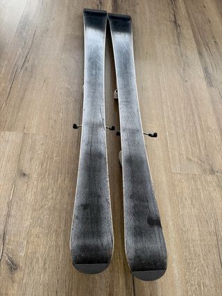 Esquís Wedze Boost 500 con fijaciones