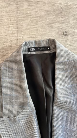 Blazer Zara Cuadros Gris Talla L Nuevo