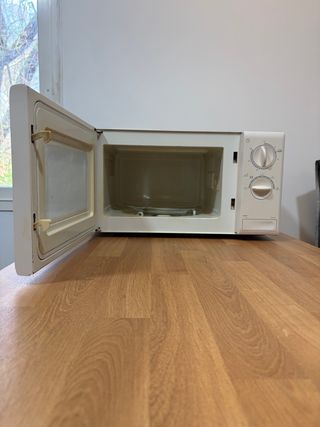 Microondas Samsung Primo Blanco