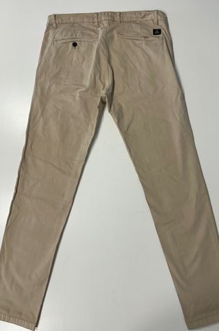 Pantalón Beige Zara Elegante