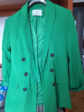 Americana Stradivarius verde mujer