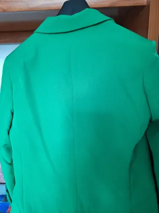 Americana Stradivarius verde mujer