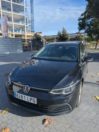 Volkswagen Golf 2021