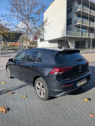 Volkswagen Golf 2021