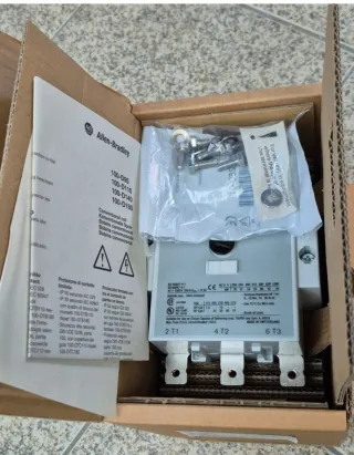 Contator Allen Bradley 100-D95KF11